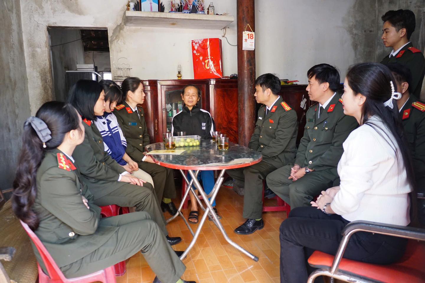 Đoàn thăm hỏi tại xã Quỳnh Lưu